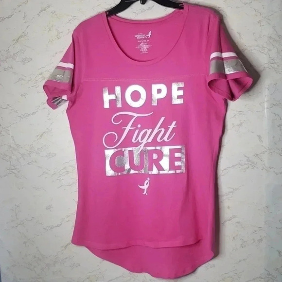 Susan G. Komen | Top | Size L | Fight Cure - Picture 1 of 7